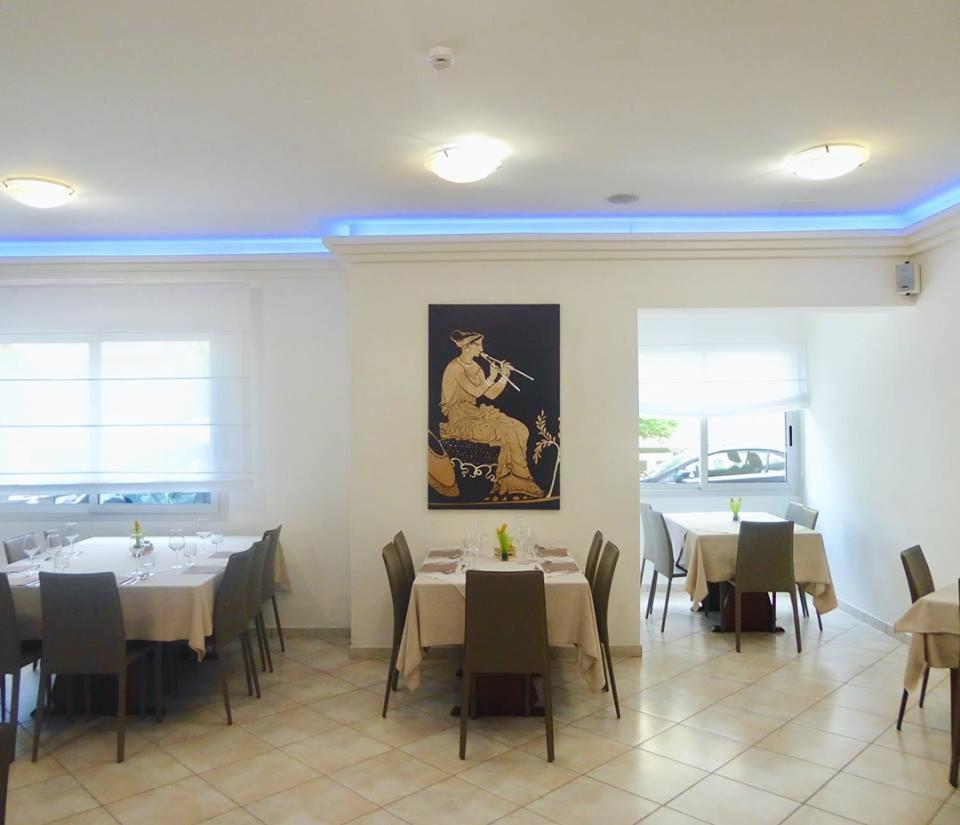 Hotel Atenea Caorle Buitenkant foto